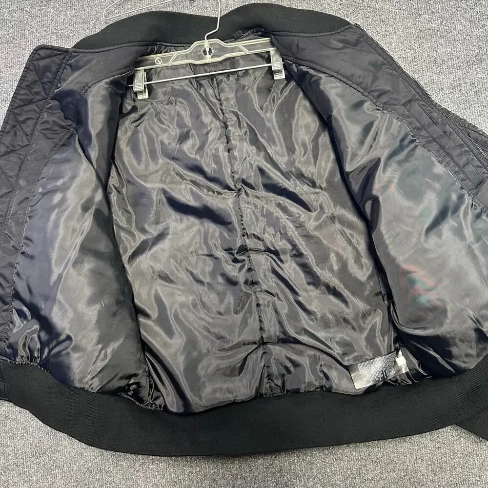 Uniqlo Men’s MA-1 Blouson Bomber Jacket Short boxy Zip Up Aviator Jacket M